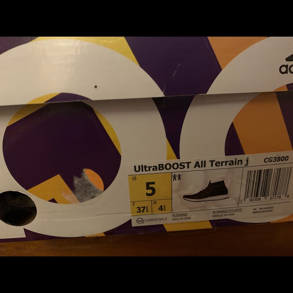 Adidas sneaker kids5/woman 7